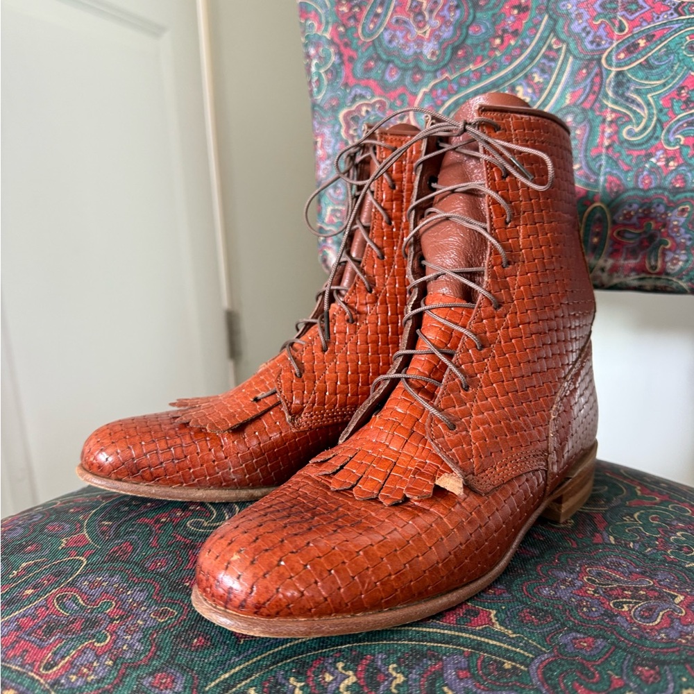 Vintage Justin Boots Tan Woven Leather Ankle Boots